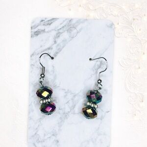 6u. Dark Purple Crystal Multicolor Beaded Earrings